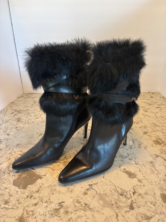 Coach Shoes - EUC Coach Marlow Black Leather High Heel Mid Calf Boots Rabbit Fur Trim 6.5